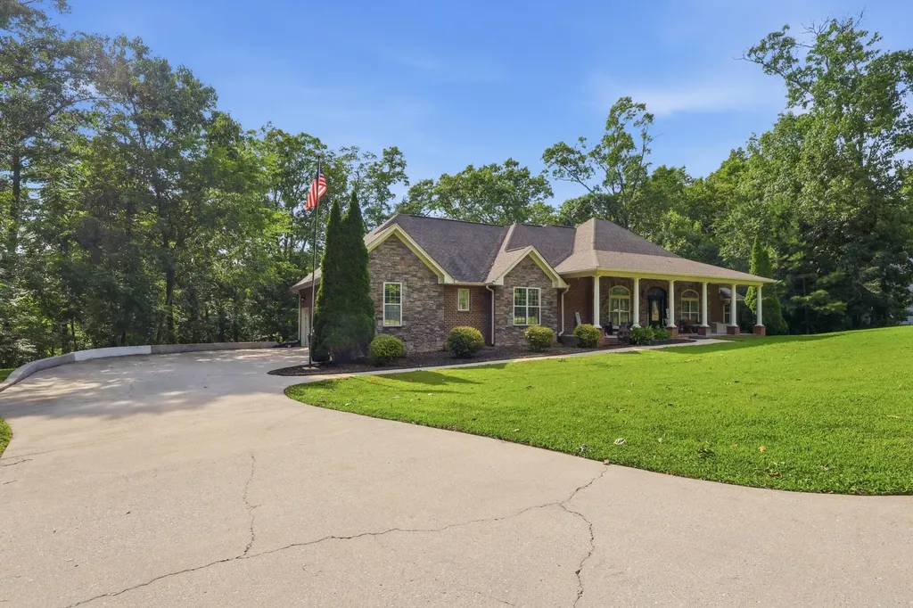 7311 Creek Ridge Drive Harrison TN 37341
