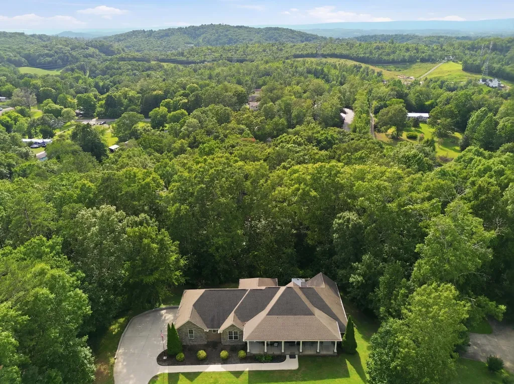 7311 Creek Ridge Drive Harrison TN 37341