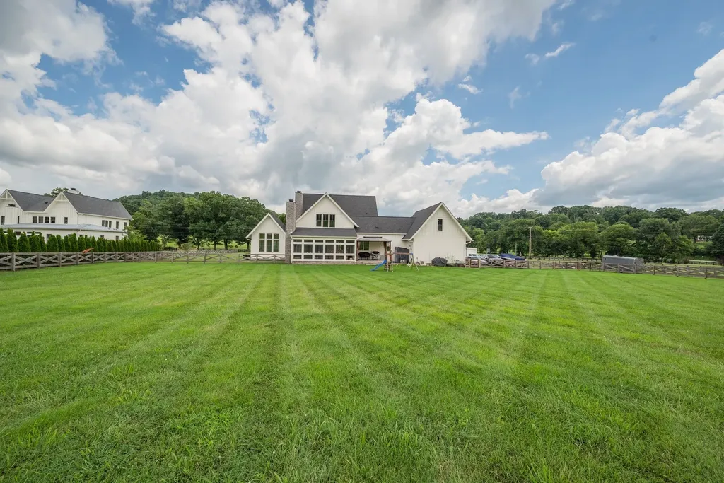 4510 Harpeth School Road Franklin TN 37064