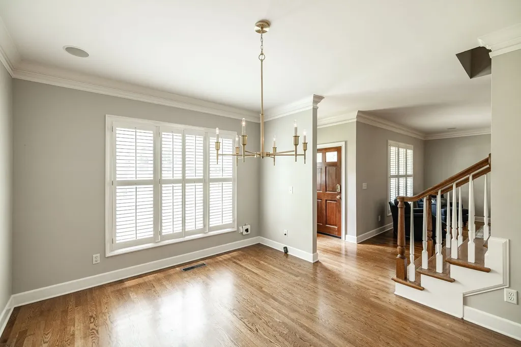 2224 Harding Place Nashville TN 37215