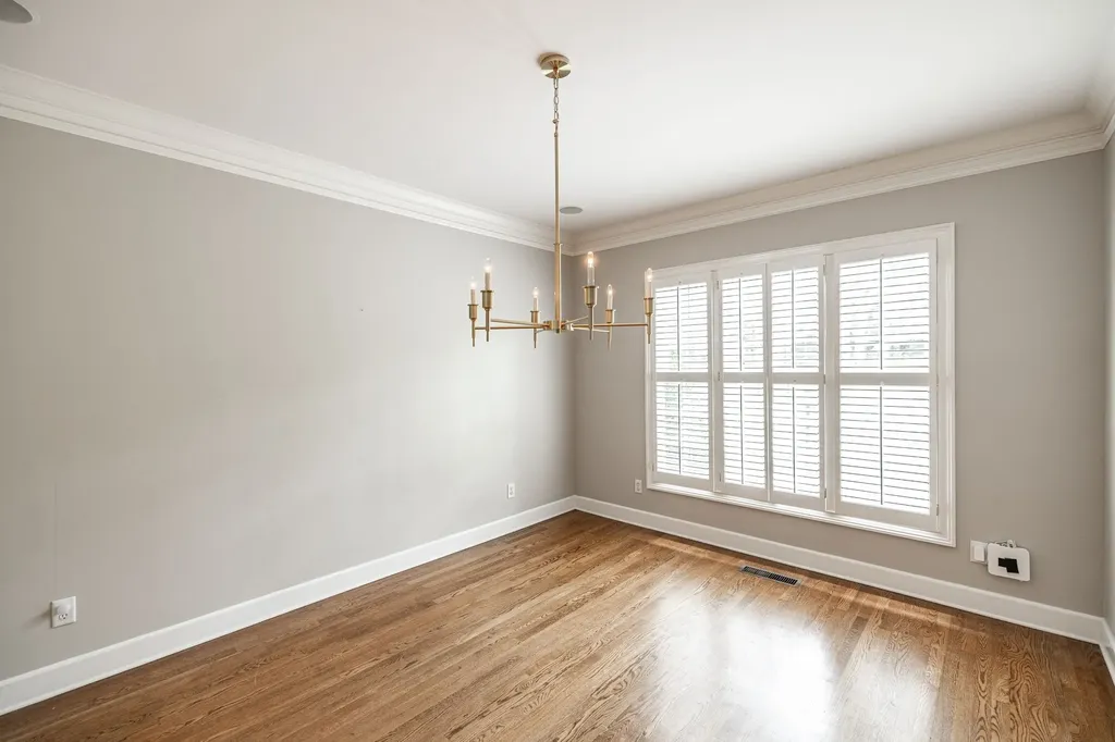 2224 Harding Place Nashville TN 37215