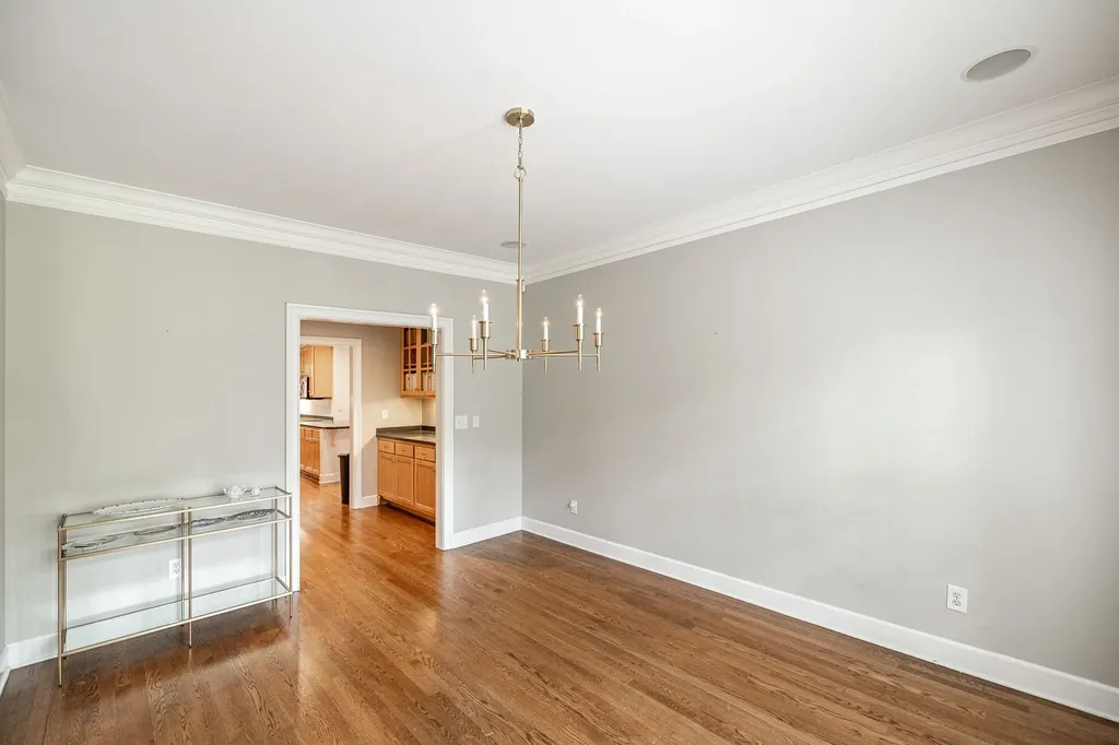 2224 Harding Place Nashville TN 37215