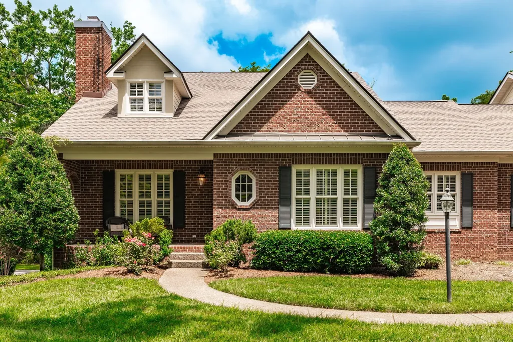 2224 Harding Place Nashville TN 37215