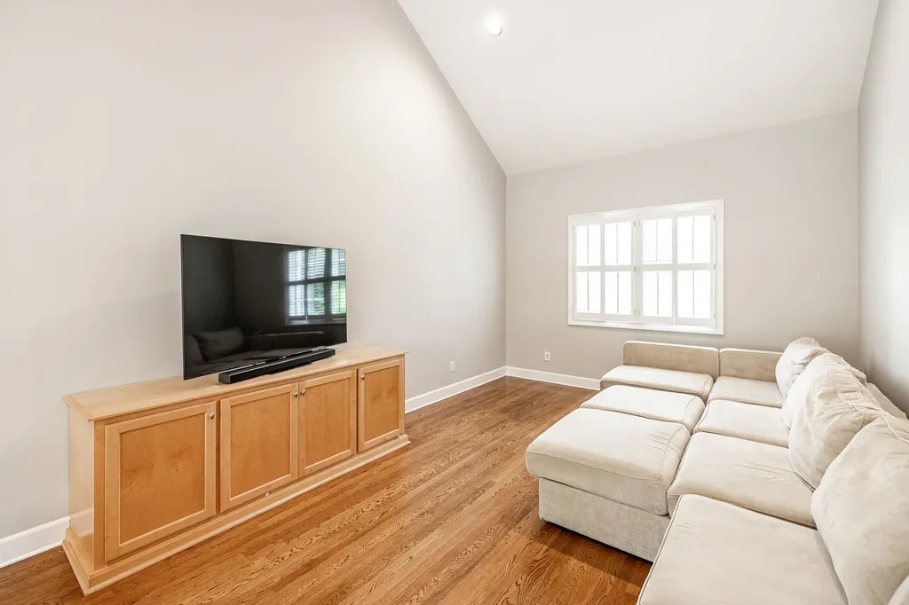 2224 Harding Place Nashville TN 37215
