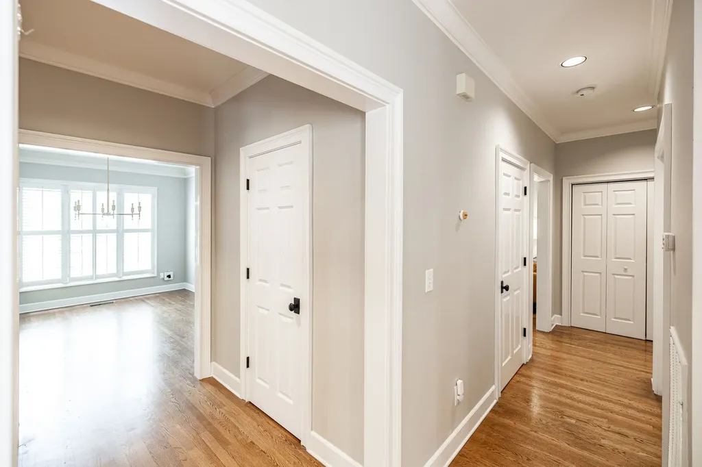 2224 Harding Place Nashville TN 37215