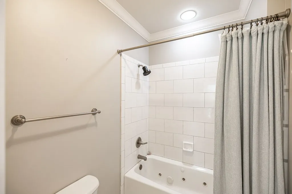 2224 Harding Place Nashville TN 37215