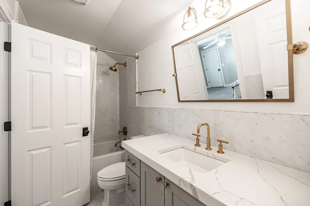 2224 Harding Place Nashville TN 37215