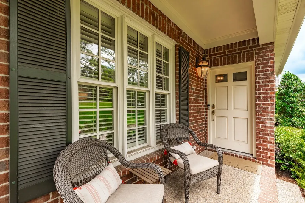 2224 Harding Place Nashville TN 37215
