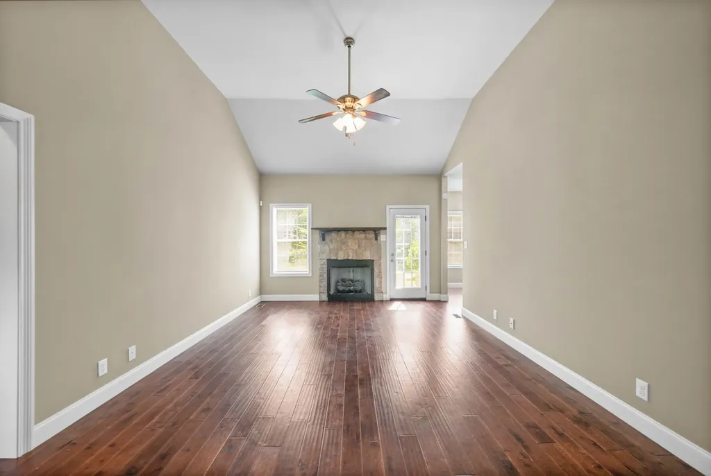 1145 Bagwell Road Clarksville TN 37043