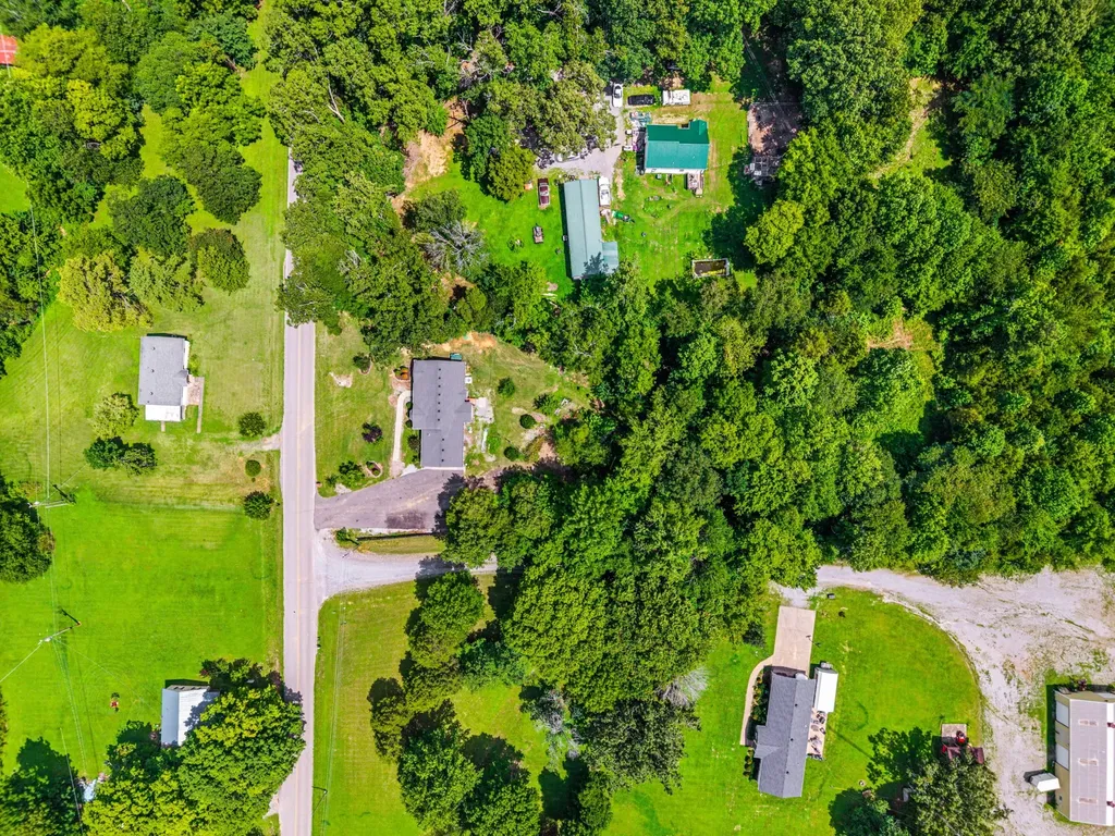 1145 Bagwell Road Clarksville TN 37043