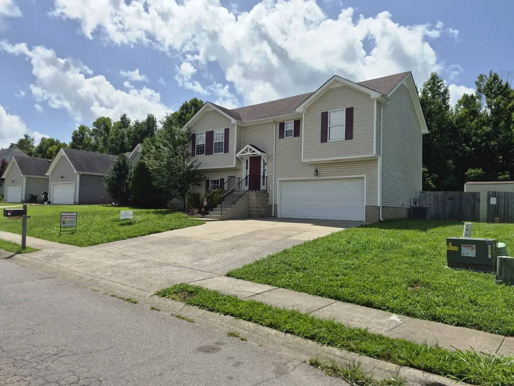1401 Mutual Drive Clarksville TN 37042