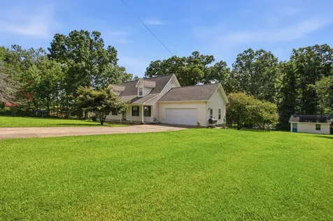 115 Pin Oaks Lane Hohenwald TN 38462