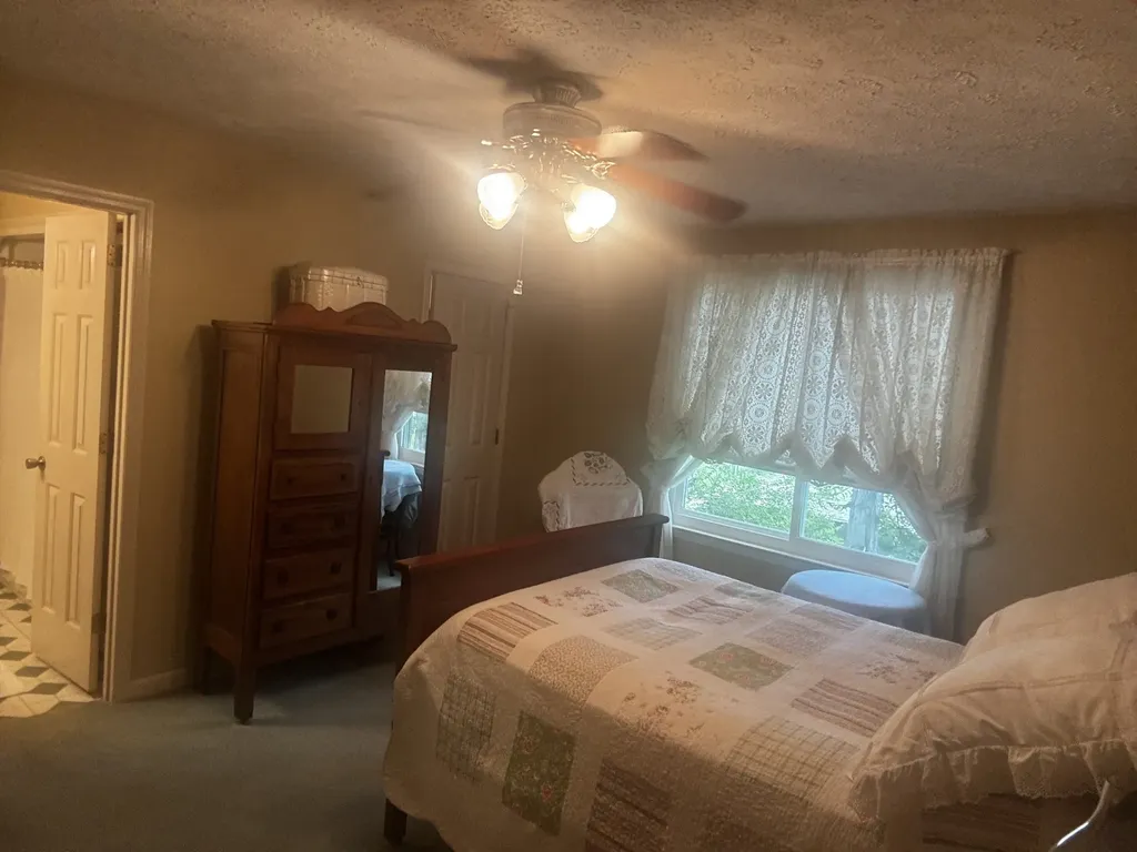 102 River Bend Road Hendersonville TN 37075