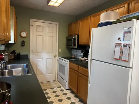 102 River Bend Road Hendersonville TN 37075