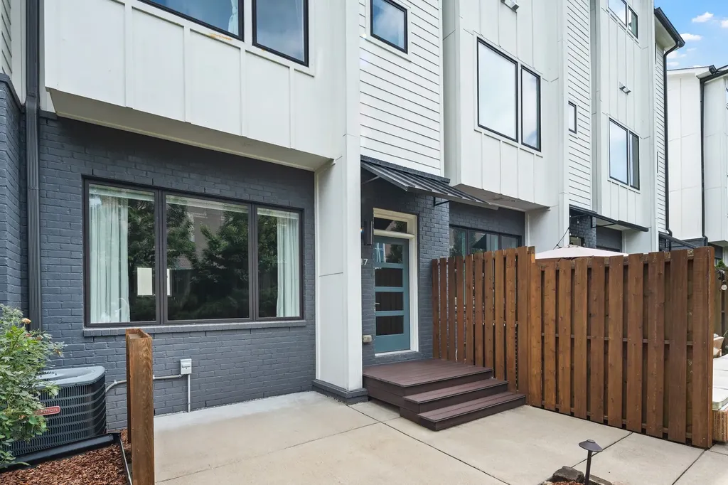 239 White Bridge Pike Nashville TN 37209