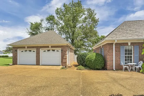 260 Kerr Farms Lane Savannah TN 38372