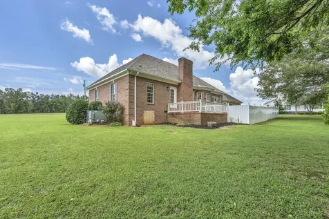 260 Kerr Farms Lane Savannah TN 38372