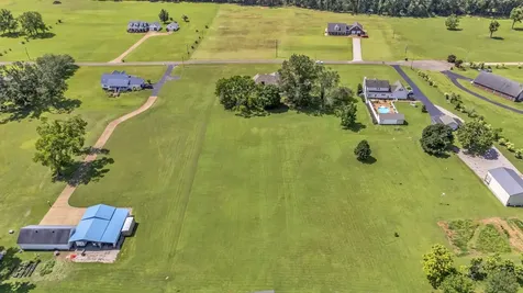 260 Kerr Farms Lane Savannah TN 38372