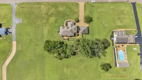 260 Kerr Farms Lane Savannah TN 38372