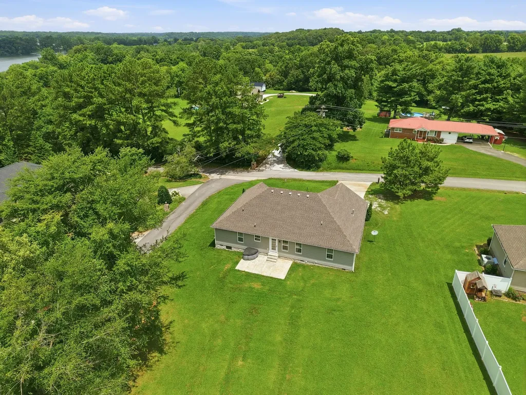 95 Luttrell Drive Winchester TN 37398