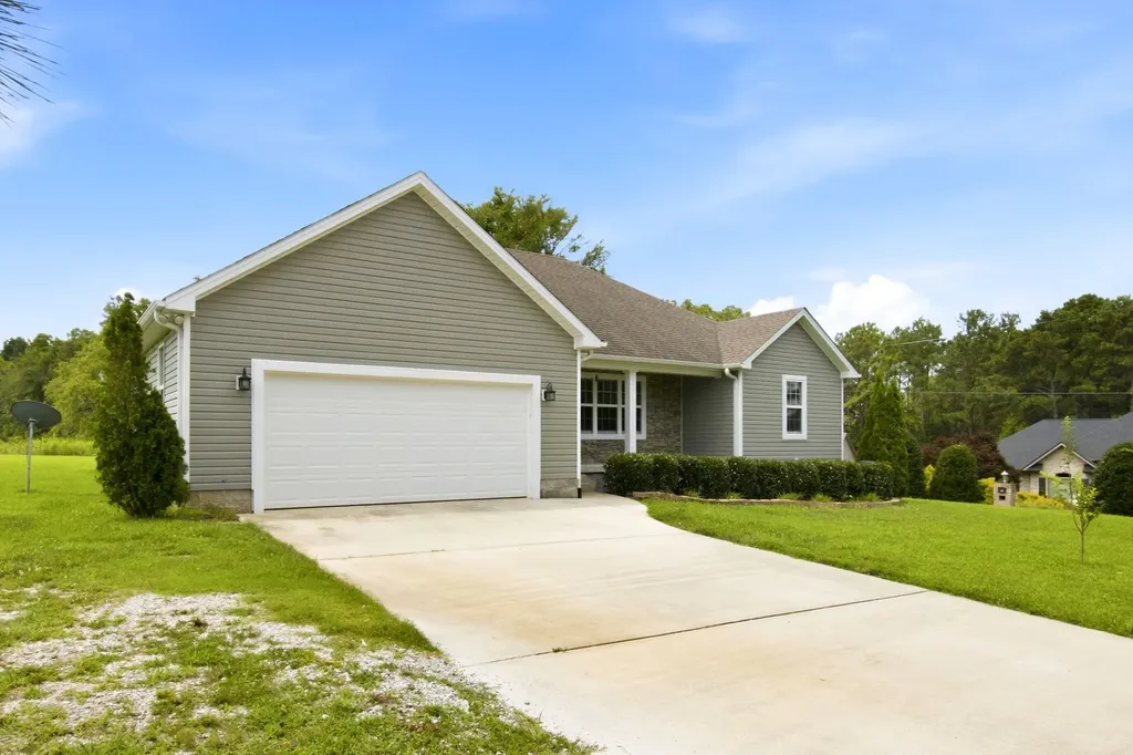 95 Luttrell Drive Winchester TN 37398