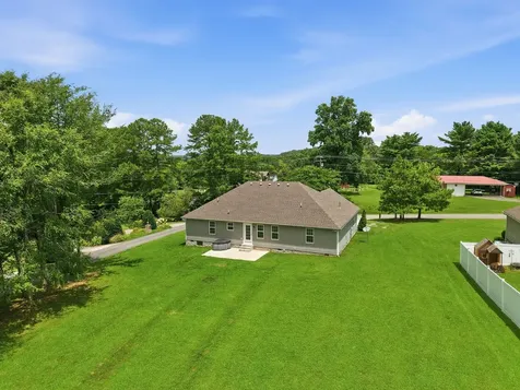 95 Luttrell Drive Winchester TN 37398