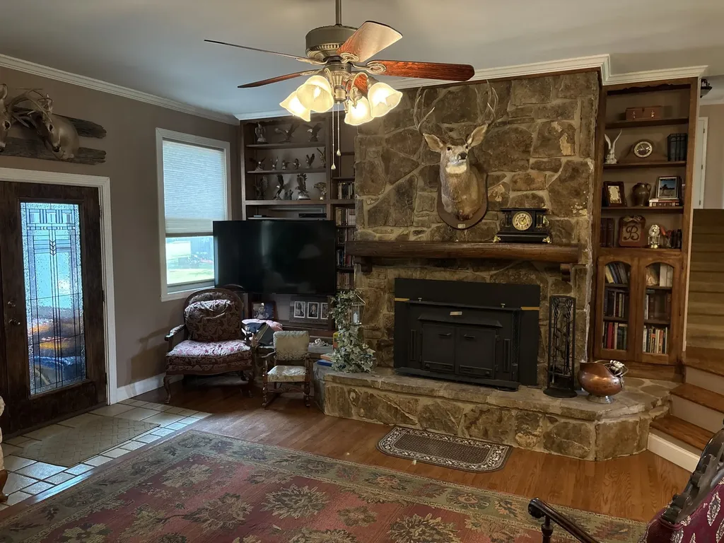612 Francis Ferry Road Mcminnville TN 37110