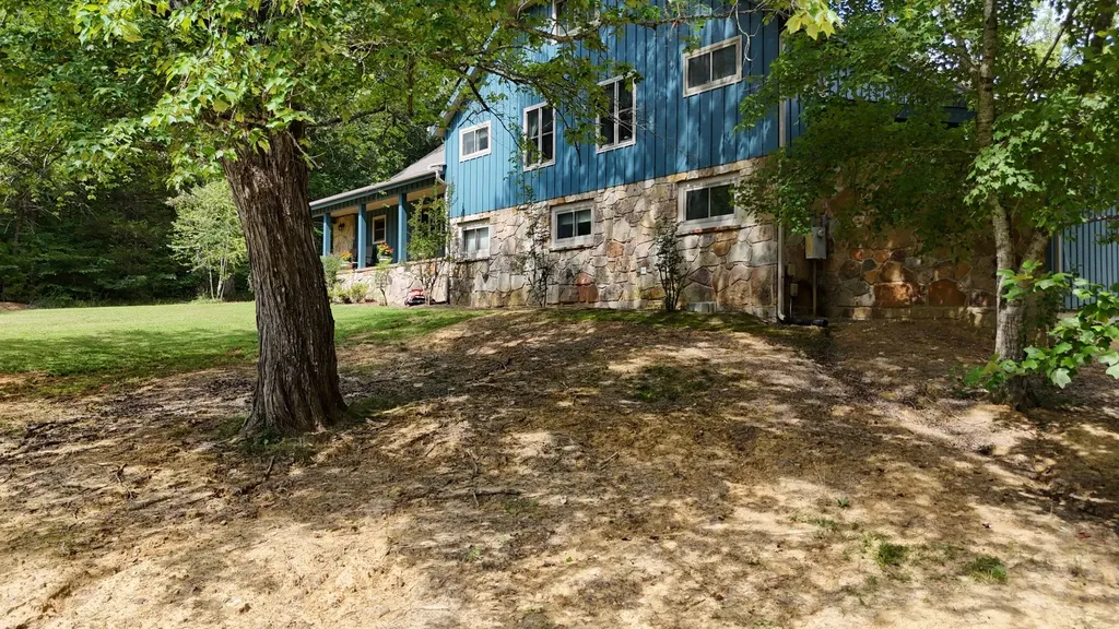 612 Francis Ferry Road Mcminnville TN 37110