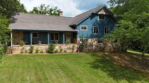 612 Francis Ferry Road Mcminnville TN 37110