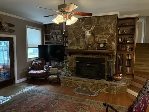 612 Francis Ferry Road Mcminnville TN 37110