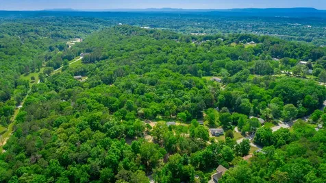 8840 Igou Gap Road Chattanooga TN 37421