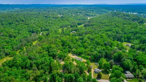 8840 Igou Gap Road Chattanooga TN 37421