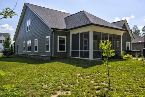 1502 Buttonwood Loop Chattanooga TN 37421
