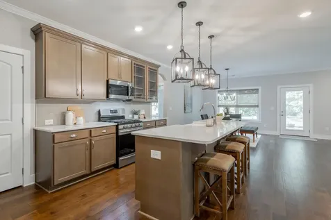 1502 Buttonwood Loop Chattanooga TN 37421