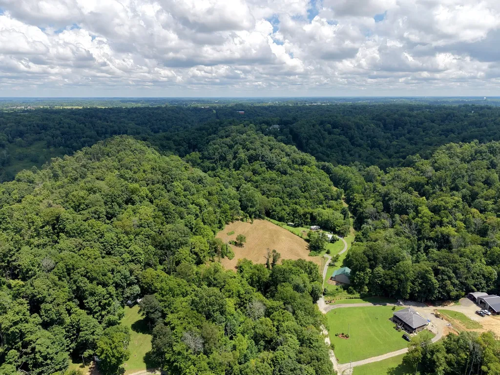 490 Ford Hollow Road Hartsville TN 37074
