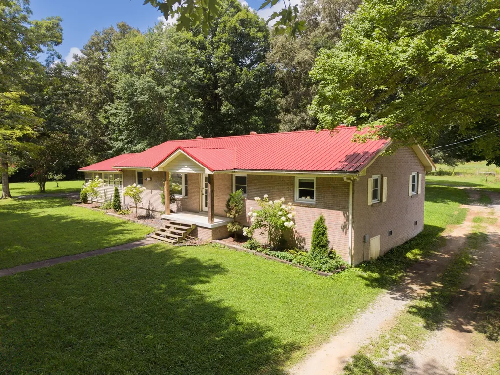 373 Hatch Road Rock Island TN 38581