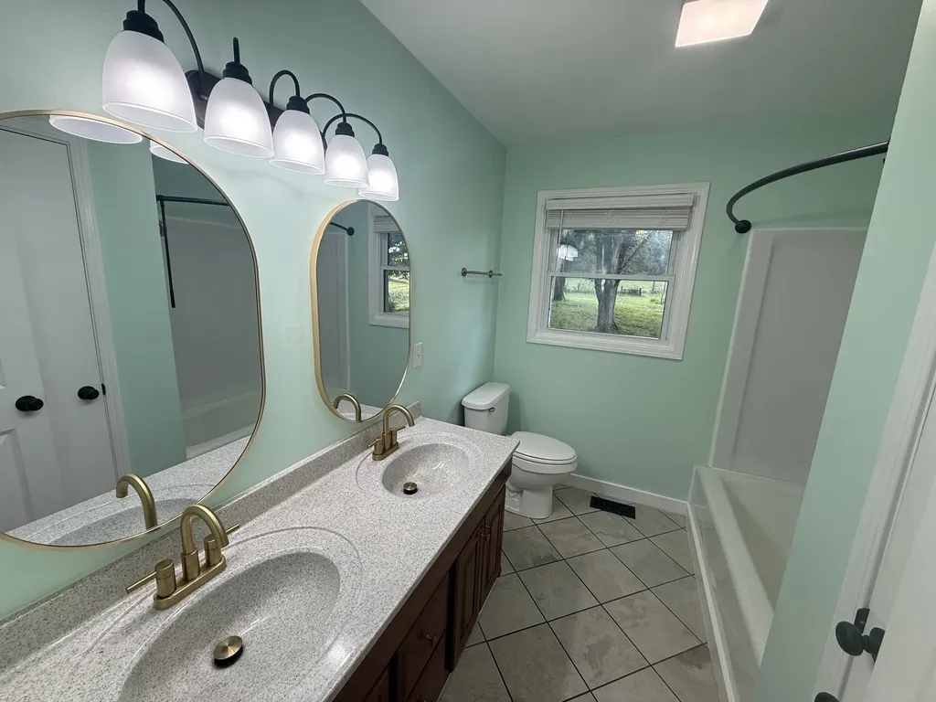 373 Hatch Road Rock Island TN 38581
