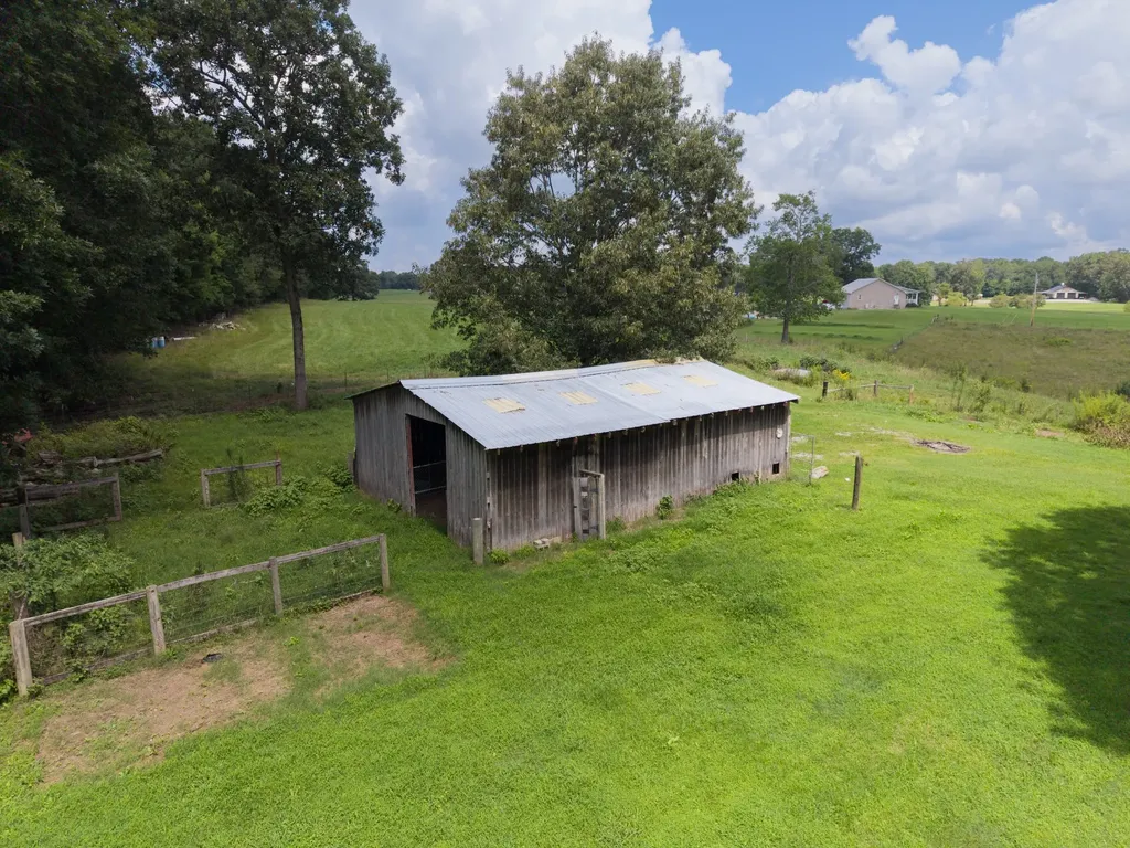 373 Hatch Road Rock Island TN 38581
