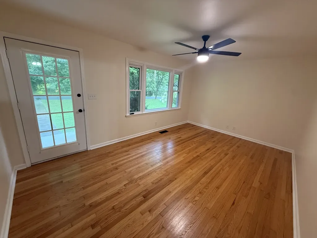 373 Hatch Road Rock Island TN 38581