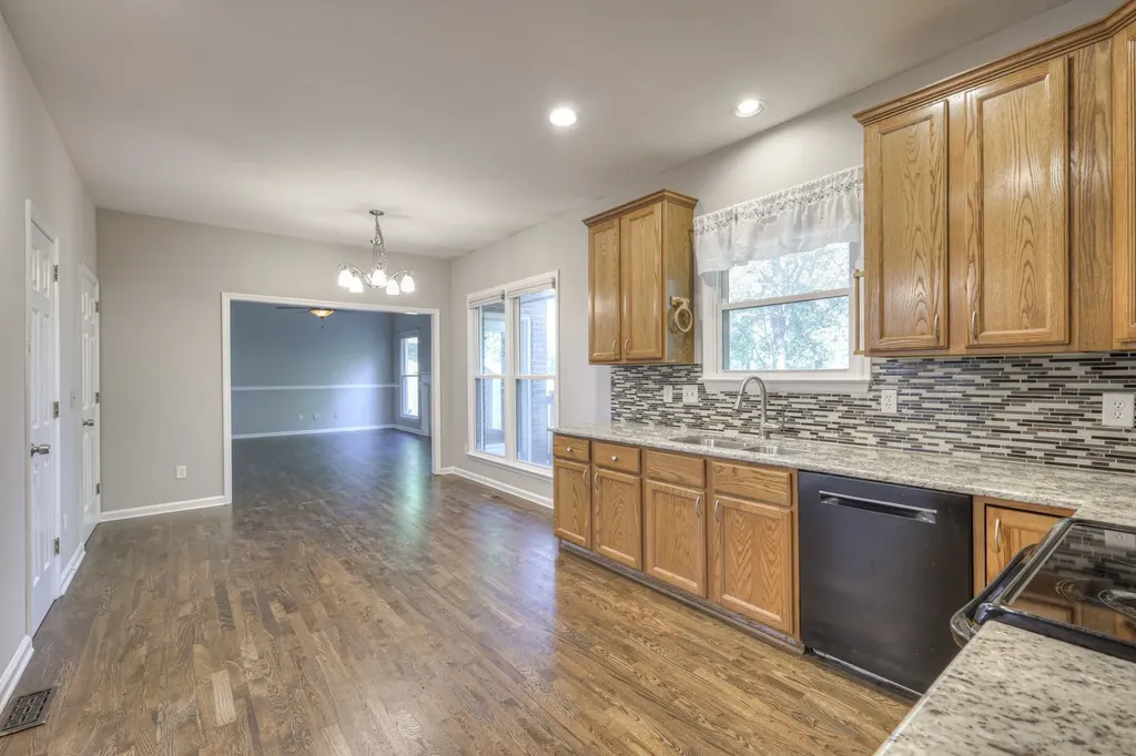 1300 Buckingham Circle Franklin TN 37064