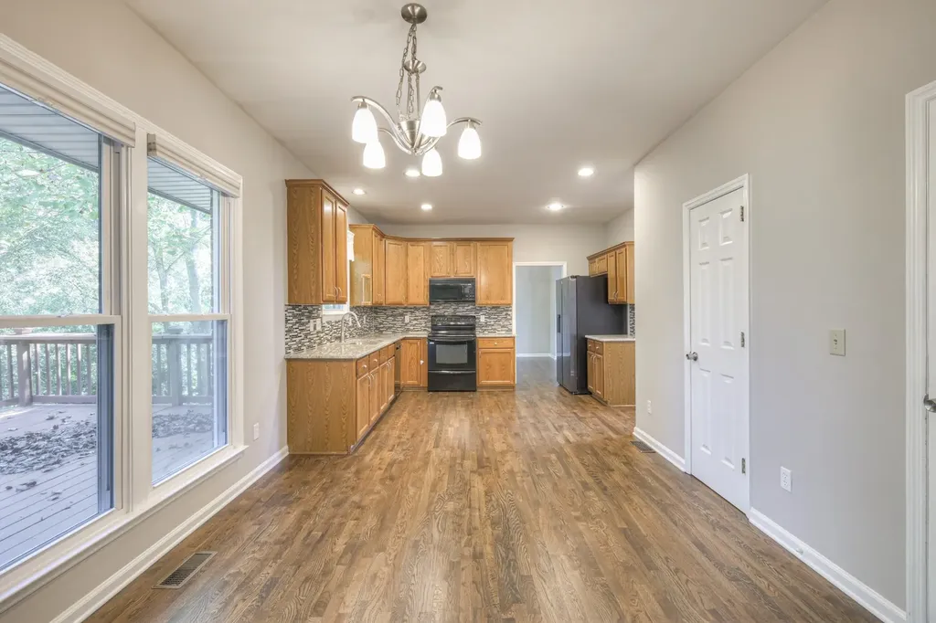 1300 Buckingham Circle Franklin TN 37064