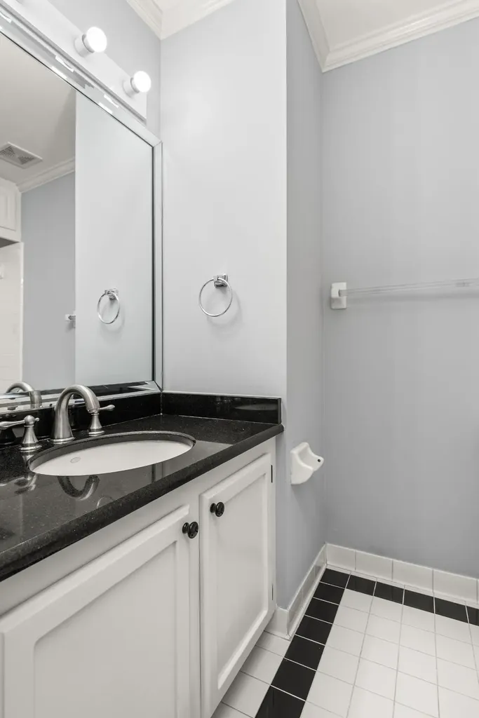 201 Westchase Drive Nashville TN 37205