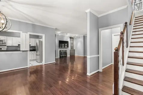 201 Westchase Drive Nashville TN 37205
