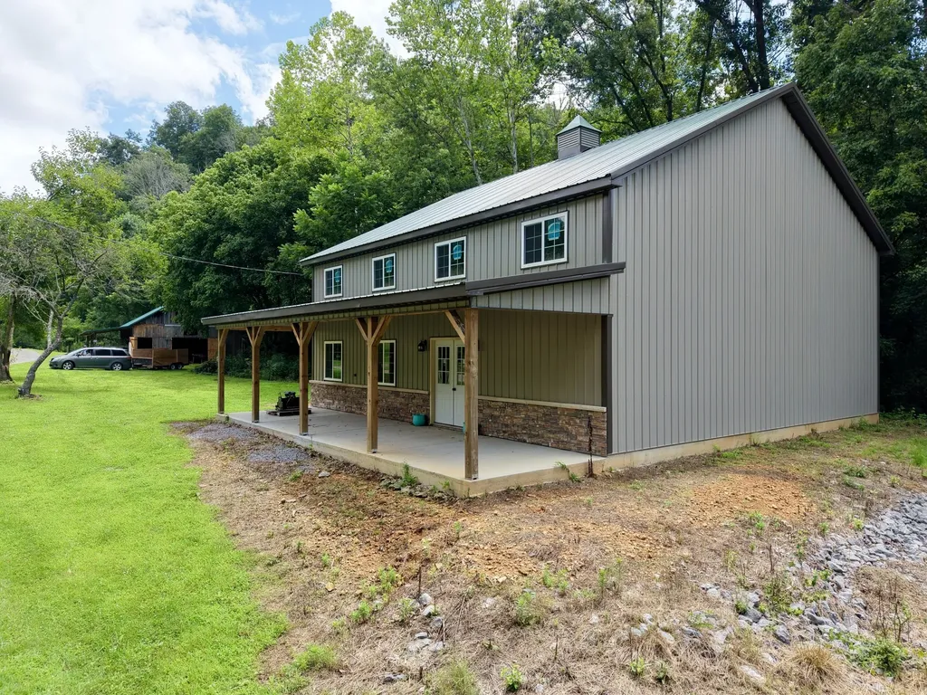 490 Ford Hollow Road Hartsville TN 37074