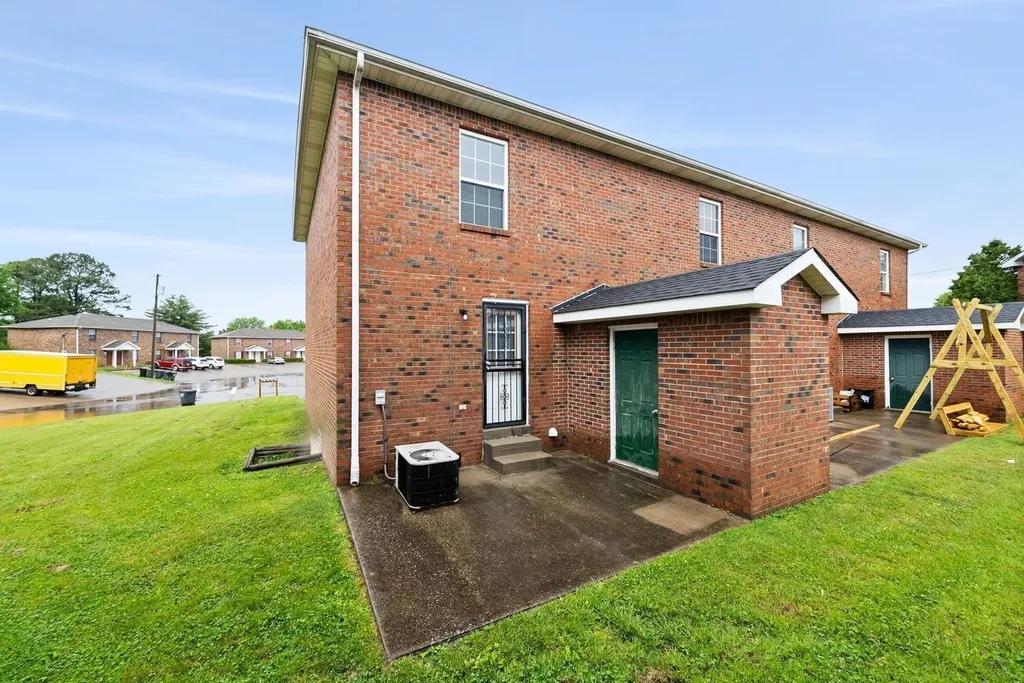358 Peabody Drive Clarksville TN 37042