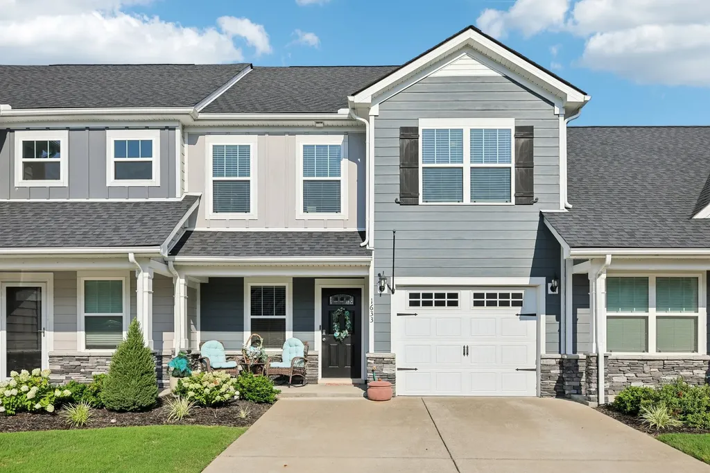 1633 Calypso Drive Murfreesboro TN 37128