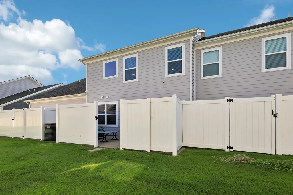 1633 Calypso Drive Murfreesboro TN 37128