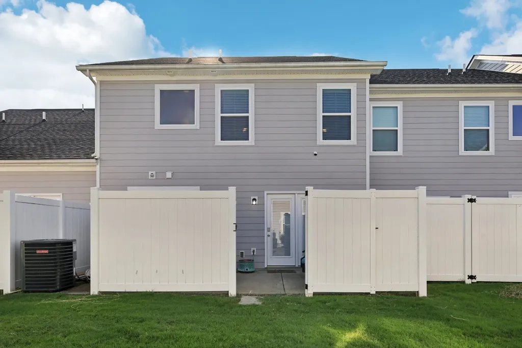 1633 Calypso Drive Murfreesboro TN 37128