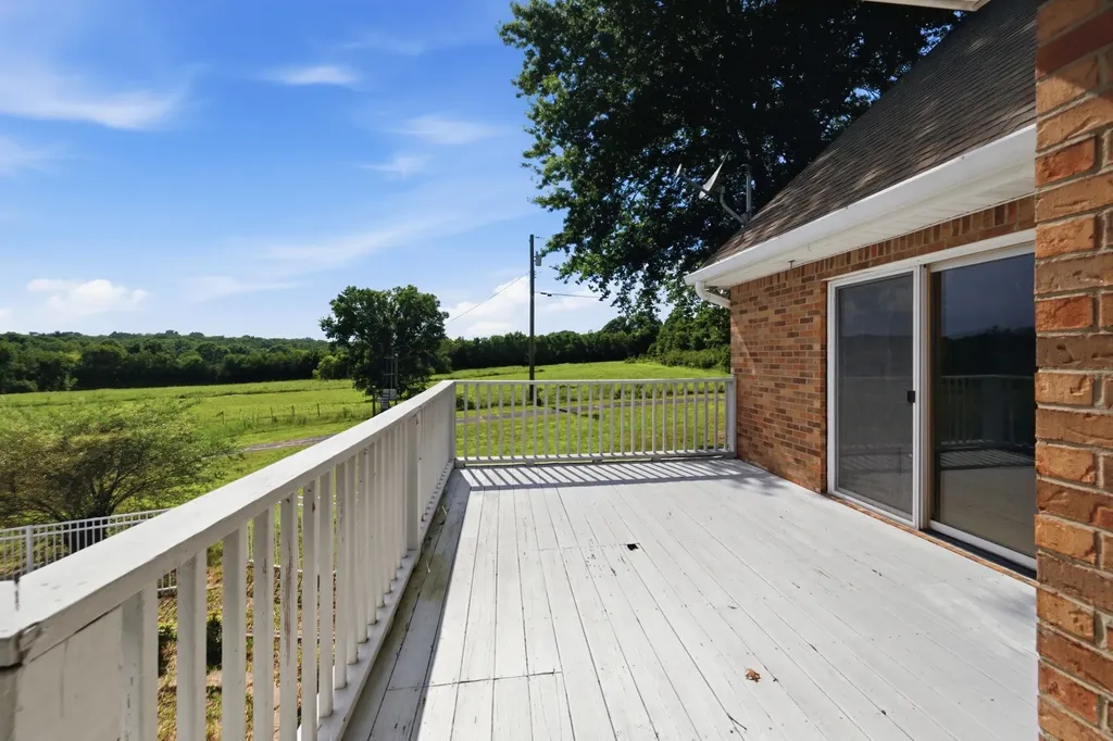 6597 Burkitt Road Antioch TN 37013
