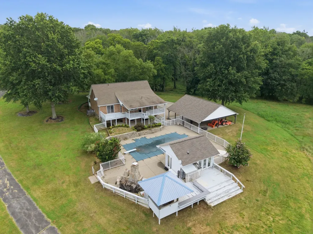 6597 Burkitt Road Antioch TN 37013
